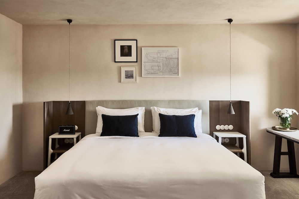 Istoria, A Member of Design Hotels — Hotel rooms in Perissa, South Aegean