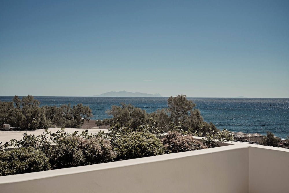 Istoria, A Member of Design Hotels — Beach in Perissa, South Aegean