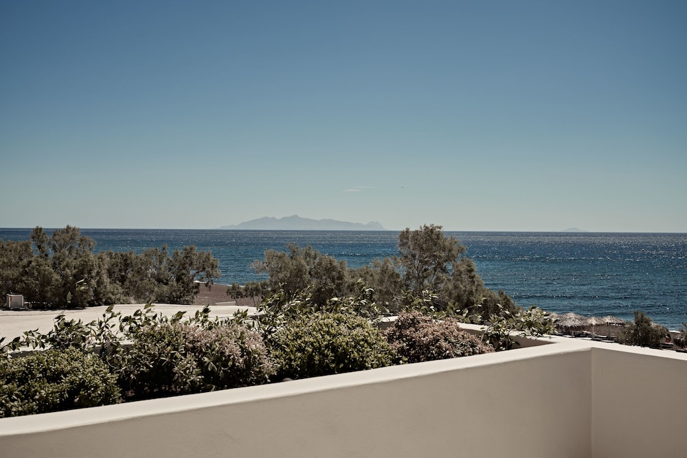 Istoria, A Member of Design Hotels — Beach in Perissa, South Aegean