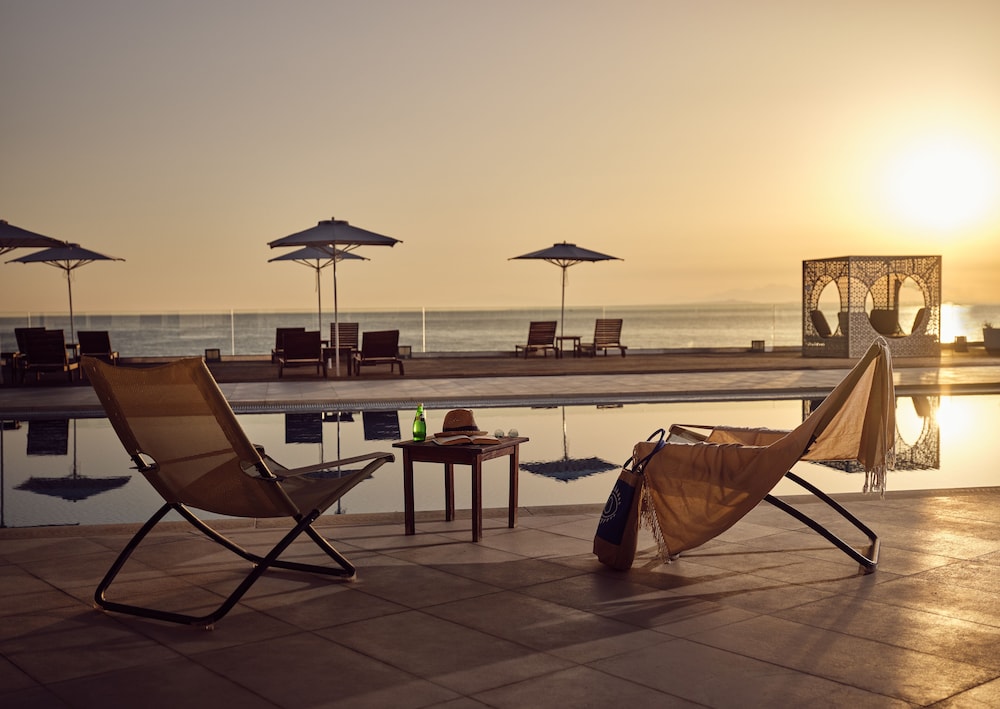 Cavo Orient Beach Hotel — Swimming pool in Tsilivi, Ionian Islands