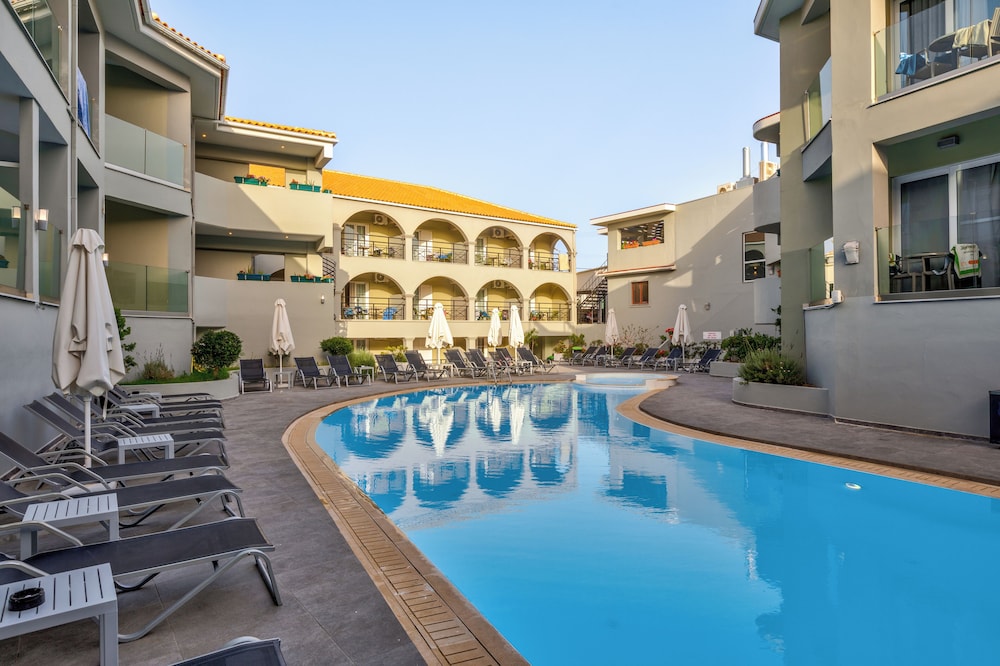 White Olive Premium Laganas - All Inclusive — Swimming pool in Laganas, Ionian Islands