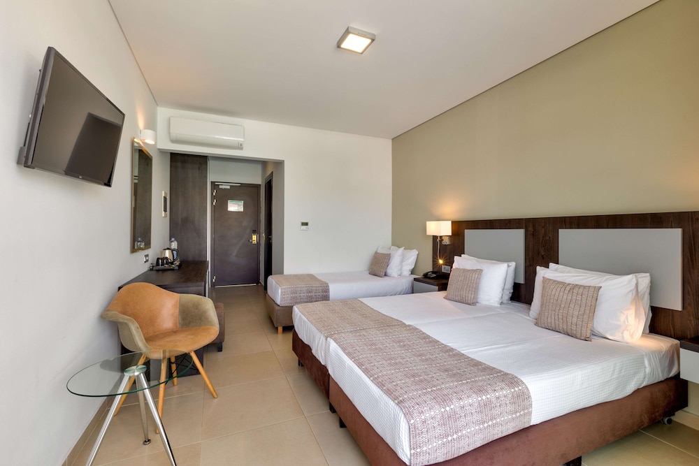 White Olive Premium Laganas - All Inclusive — Hotel rooms in Laganas, Ionian Islands