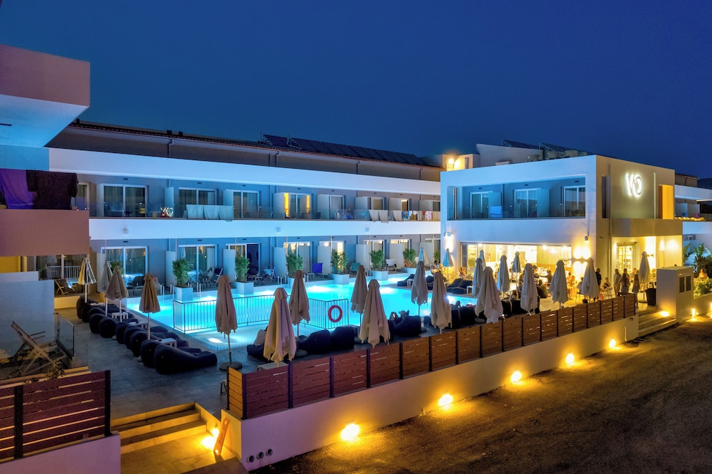 White Olive Premium Laganas - All Inclusive — Swimming pool in Laganas, Ionian Islands