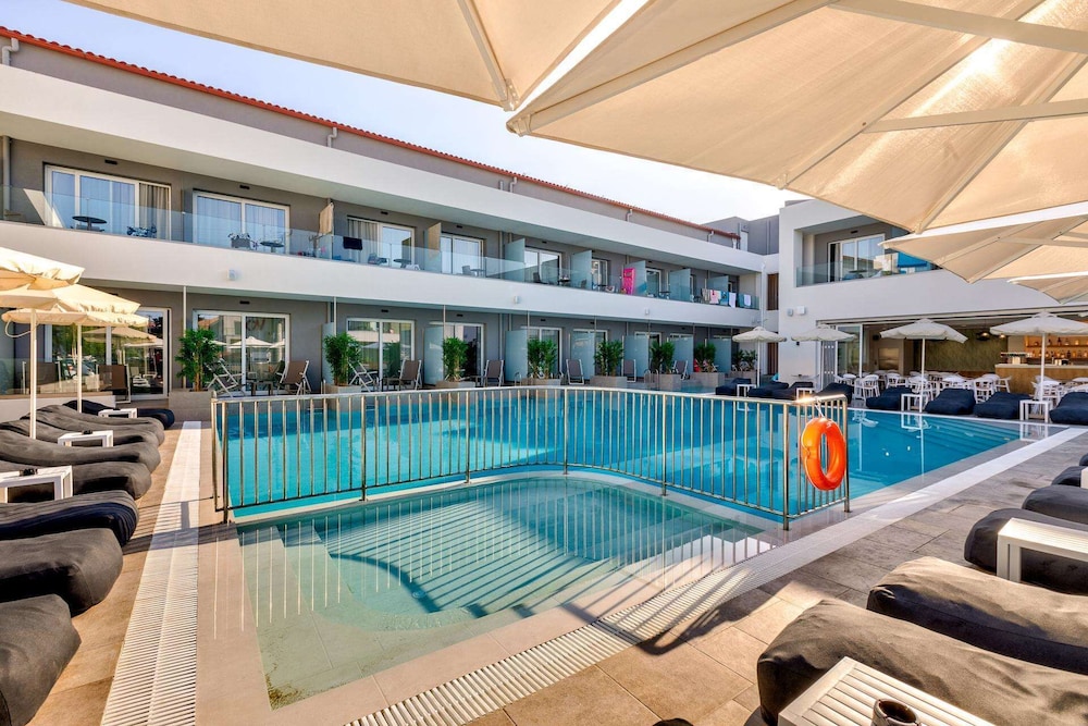 White Olive Premium Laganas - All Inclusive — Swimming pool in Laganas, Ionian Islands