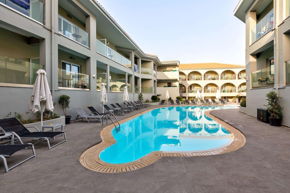 White Olive Premium Laganas - All Inclusive — Swimming pool in Laganas, Ionian Islands