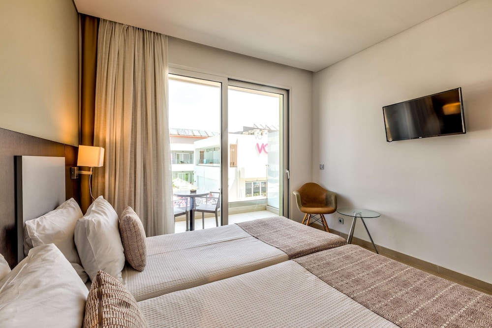 White Olive Premium Laganas - All Inclusive — Hotel rooms in Laganas, Ionian Islands