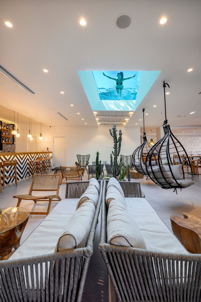 Atermono Boutique Resort & Spa — Restaurant & bars in Rethymnon