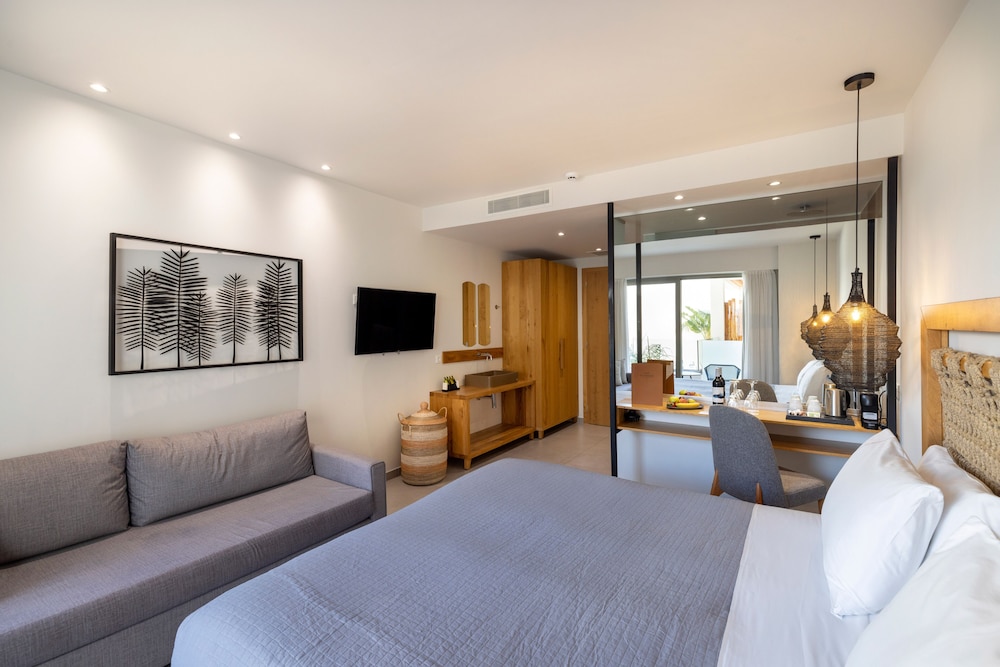 Atermono Boutique Resort & Spa — Hotel rooms in Rethymnon