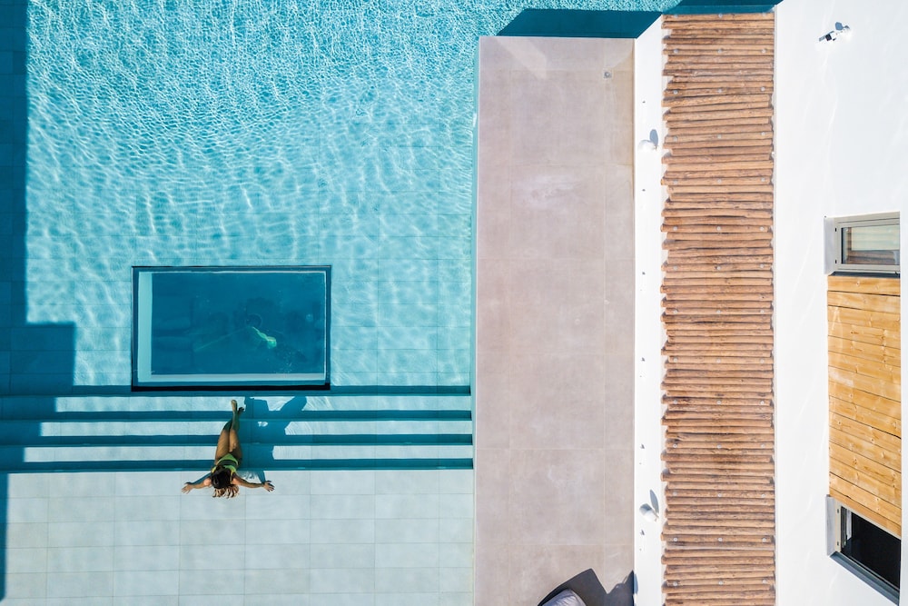 Atermono Boutique Resort & Spa — Swimming pool in Rethymnon