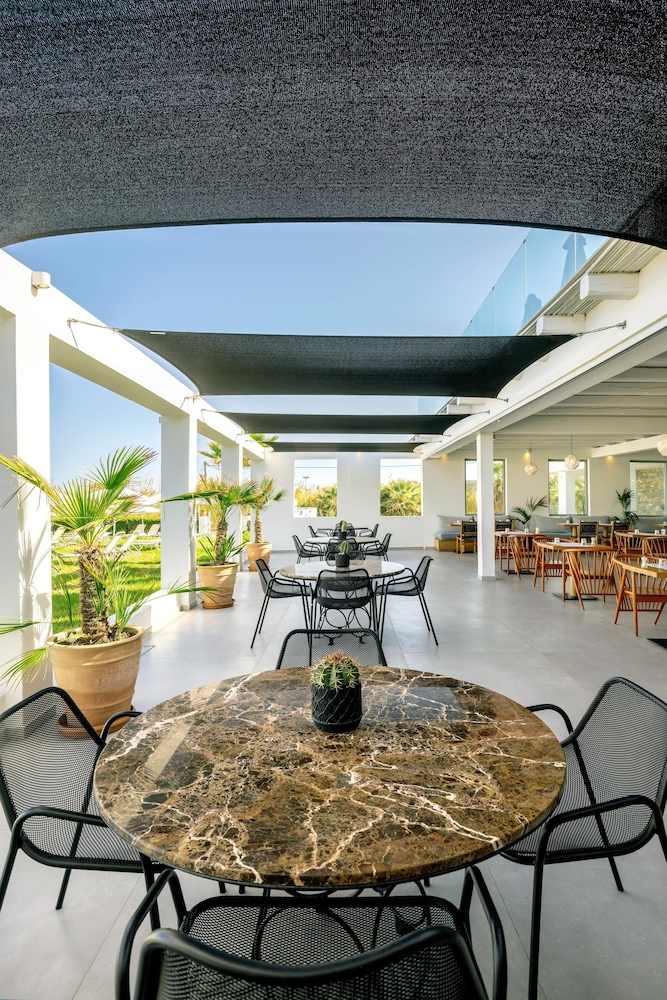 Atermono Boutique Resort & Spa — Restaurant & bars in Rethymnon