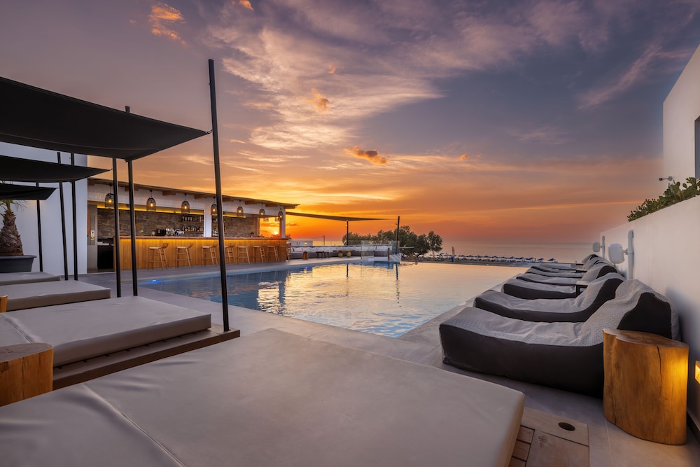 Atermono Boutique Resort & Spa — Main photo in Rethymnon