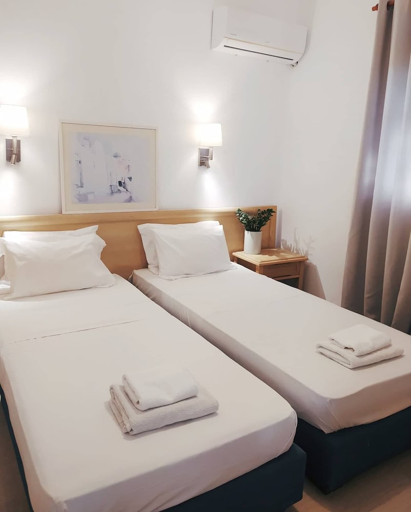 Alykes Family Resort — Hotel rooms in Lefkimmi (Corfu), Ionian Islands