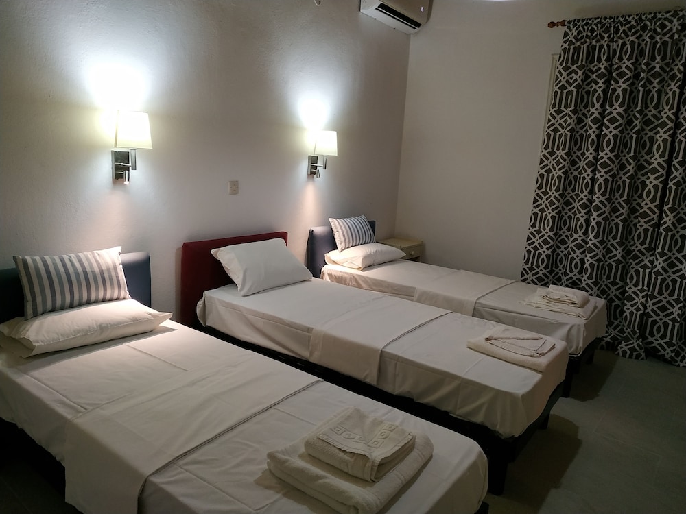 Alykes Family Resort — Hotel rooms in Lefkimmi (Corfu), Ionian Islands