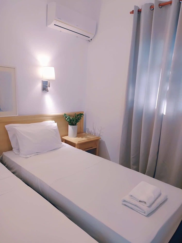 Alykes Family Resort — Hotel rooms in Lefkimmi (Corfu), Ionian Islands