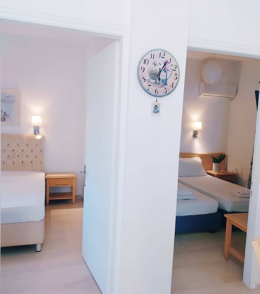 Alykes Family Resort — Hotel rooms in Lefkimmi (Corfu), Ionian Islands