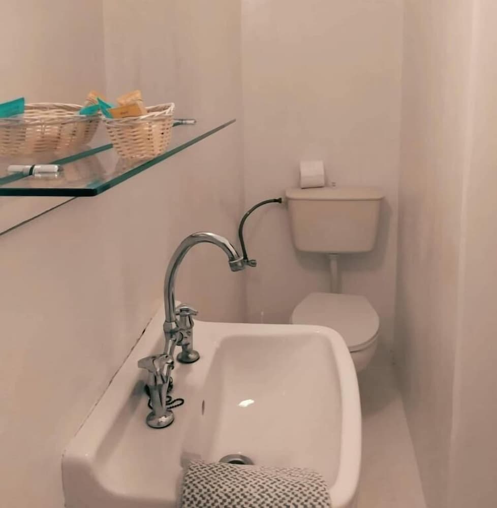 Alykes Family Resort — Hotel rooms in Lefkimmi (Corfu), Ionian Islands
