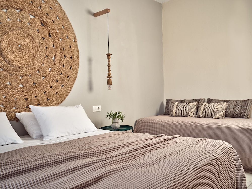 Casa Del Mar — Hotel rooms in Laganas, Ionian Islands