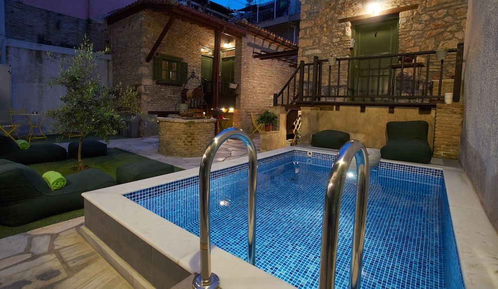 Athenian Residences - zdjęcie 2