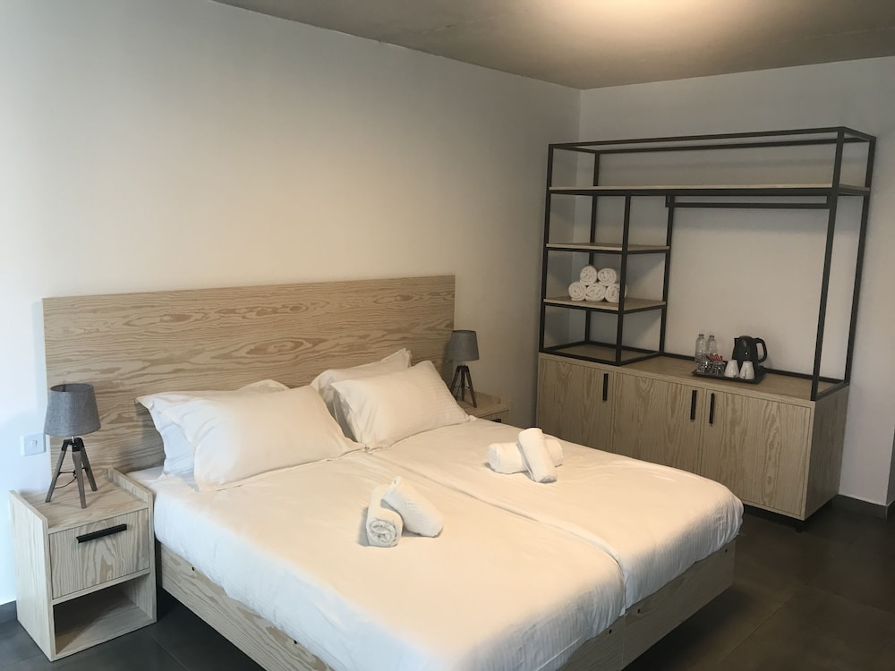 Mr. Todd Hotel — Hotel rooms in Sliema, Malta Island