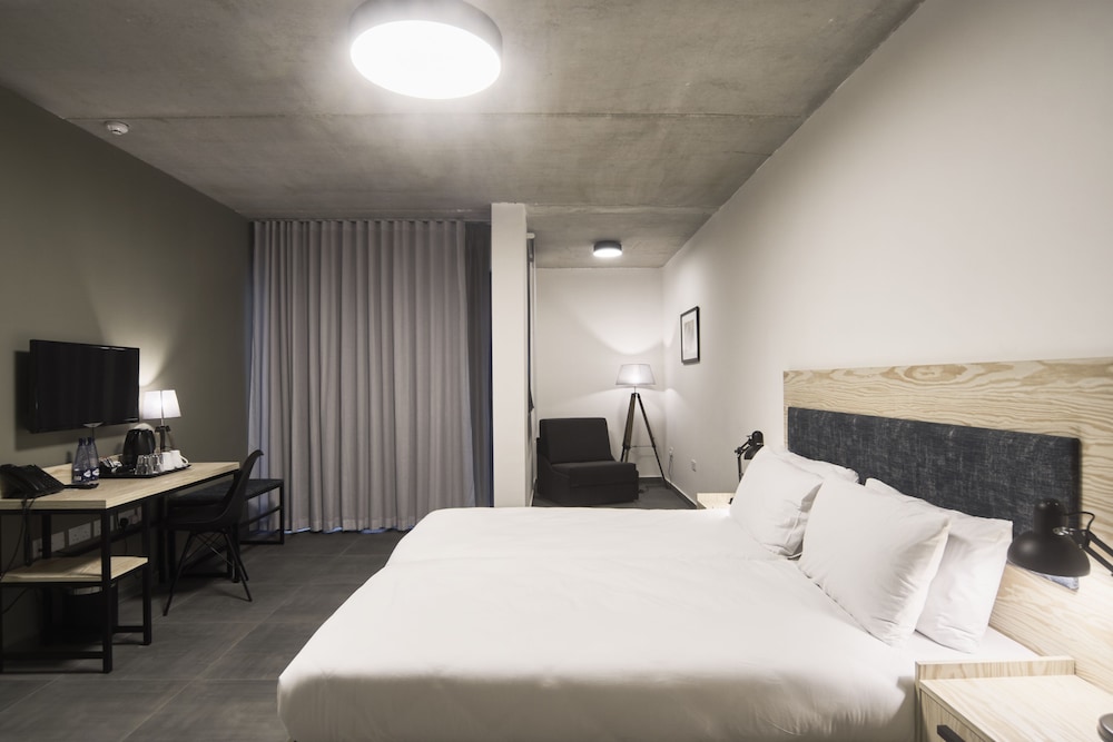 Mr. Todd Hotel — Hotel rooms in Sliema, Malta Island