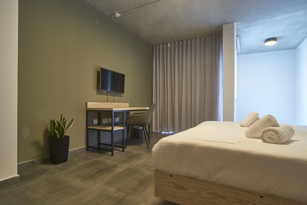 Mr. Todd Hotel — Hotel rooms in Sliema, Malta Island
