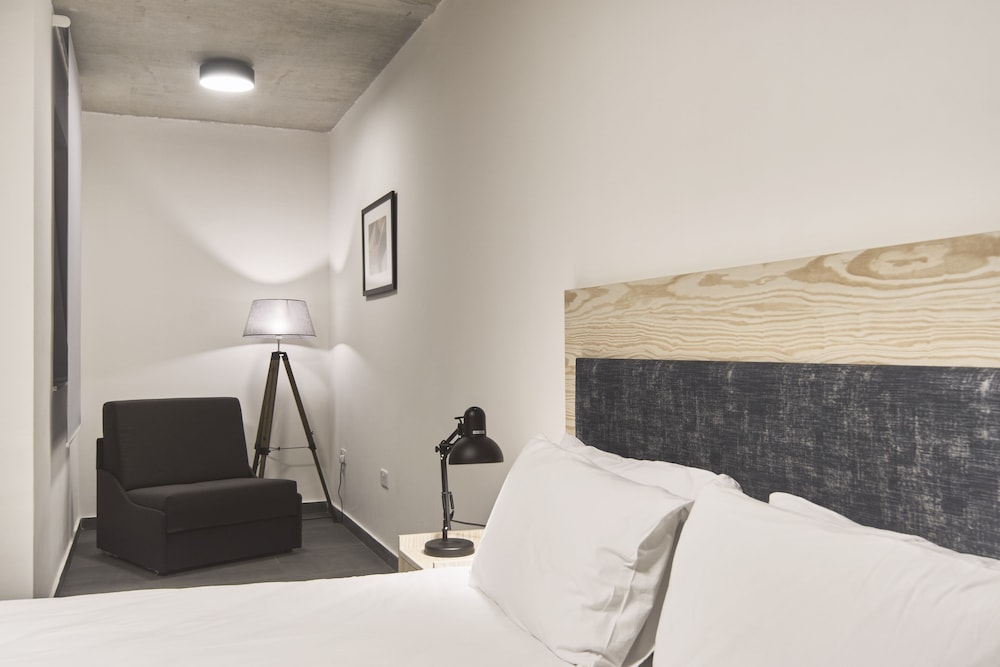 Mr. Todd Hotel — Hotel rooms in Sliema, Malta Island