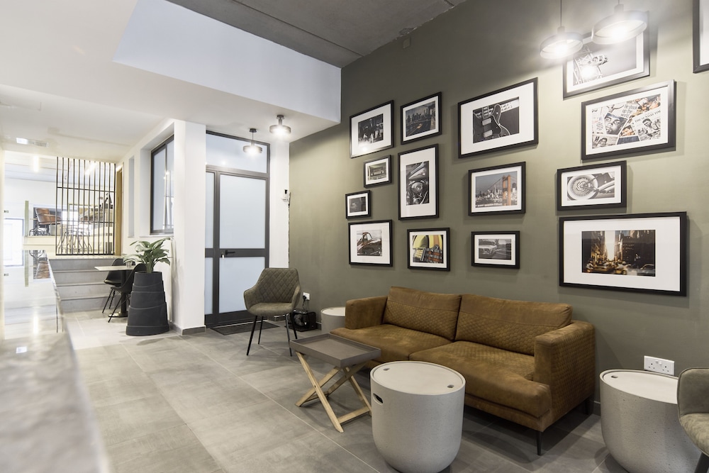 Mr. Todd Hotel — Hotel building in Sliema, Malta Island