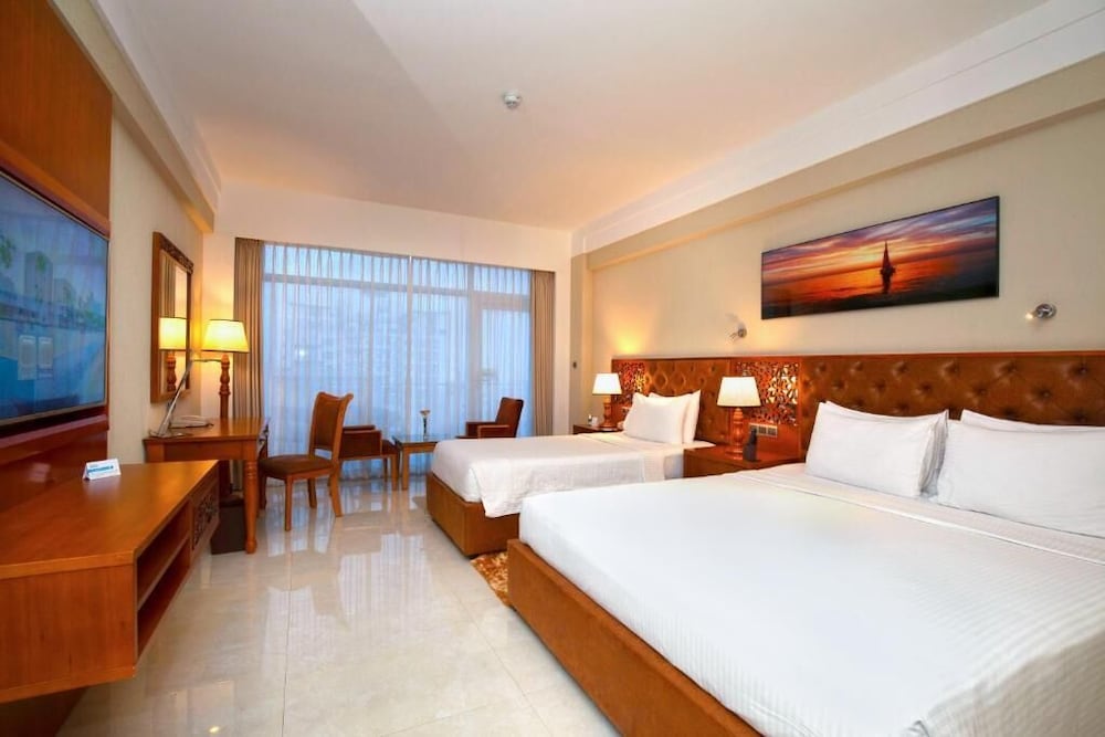 Marino Beach Colombo — Hotel rooms in Colombo, Western Province