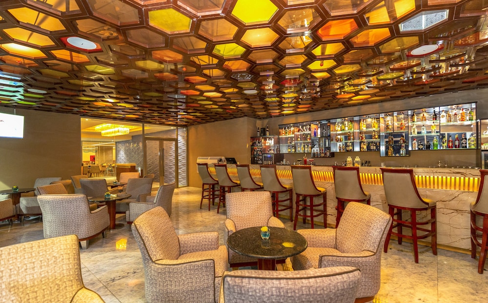 Marino Beach Colombo — Restaurant & bars in Colombo, Western Province
