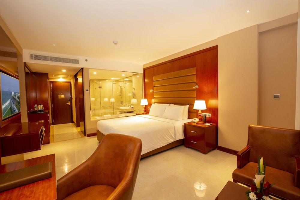 Marino Beach Colombo — Hotel rooms in Colombo, Western Province