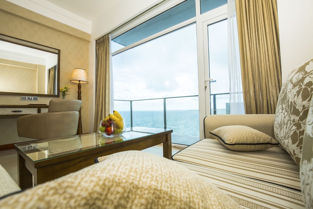 Marino Beach Colombo — Hotel rooms in Colombo, Western Province