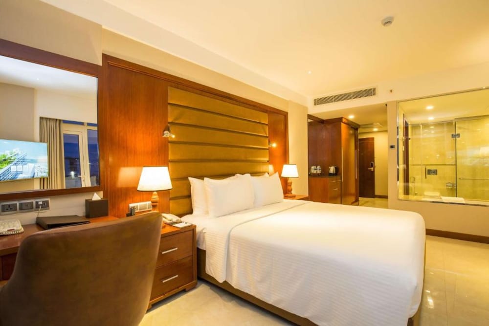 Marino Beach Colombo — Hotel rooms in Colombo, Western Province