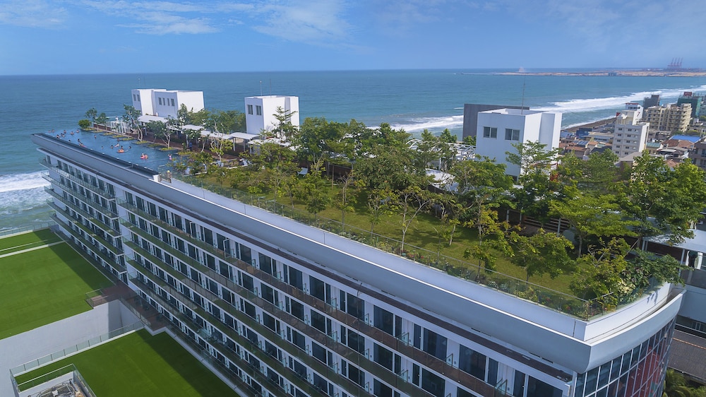 Marino Beach Colombo — Hotel building in Colombo, Western Province