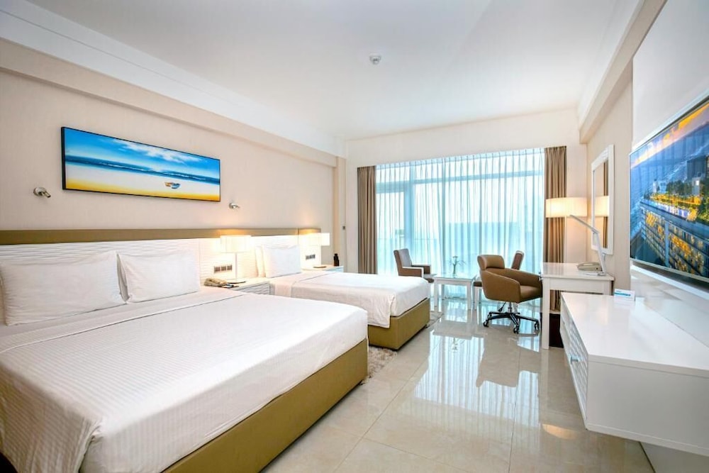 Marino Beach Colombo — Hotel rooms in Colombo, Western Province