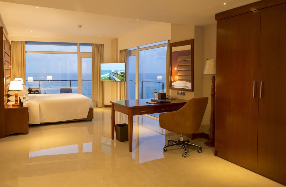 Marino Beach Colombo — Hotel rooms in Colombo, Western Province