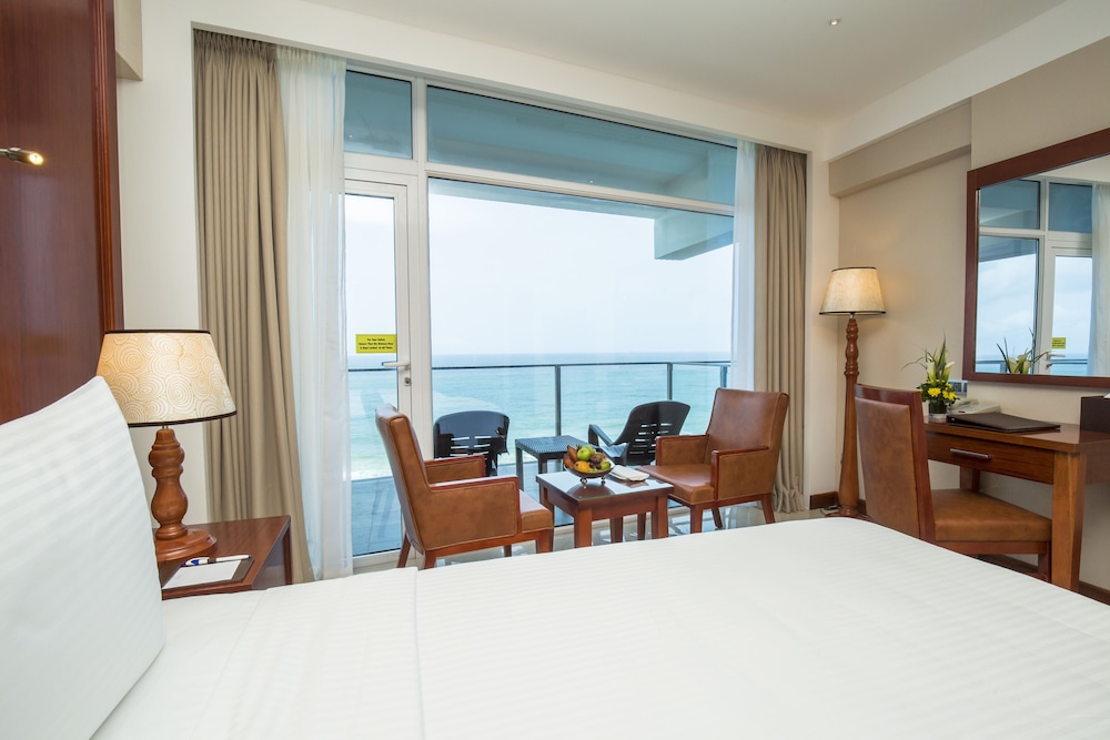 Marino Beach Colombo — Hotel rooms in Colombo, Western Province