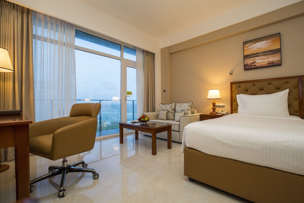 Marino Beach Colombo — Hotel rooms in Colombo, Western Province