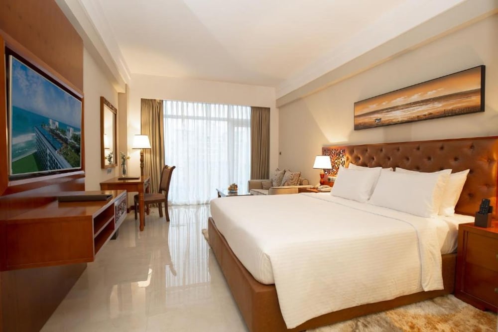 Marino Beach Colombo — Hotel rooms in Colombo, Western Province