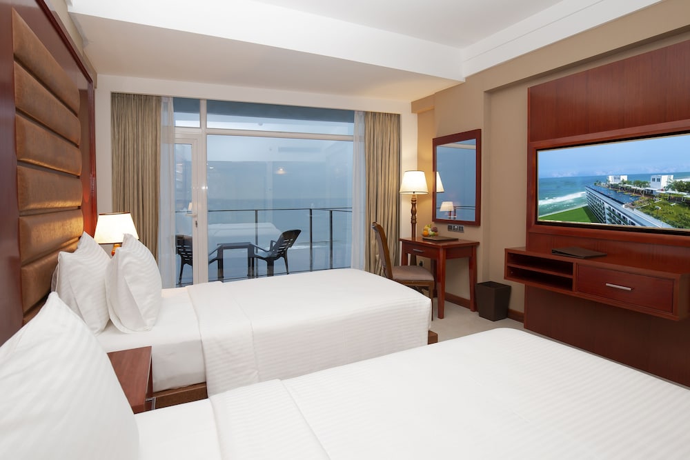 Marino Beach Colombo — Hotel rooms in Colombo, Western Province