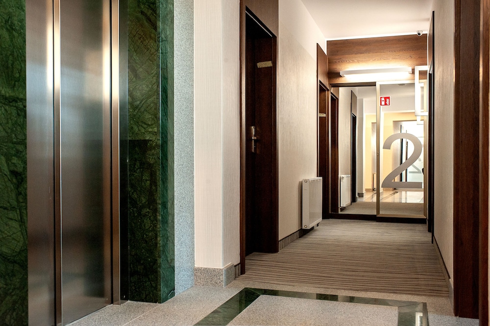 Plaza Boutique Hotel — Hotel building in Krakow, Lesser Poland