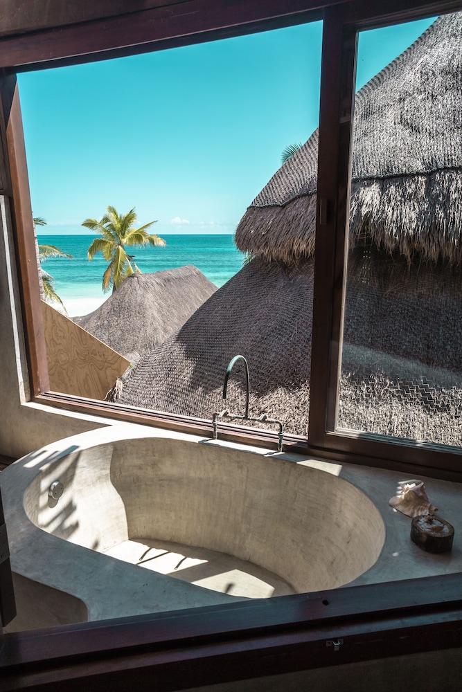 Delek Tulum — Hotel rooms in Tulum, Quintana Roo