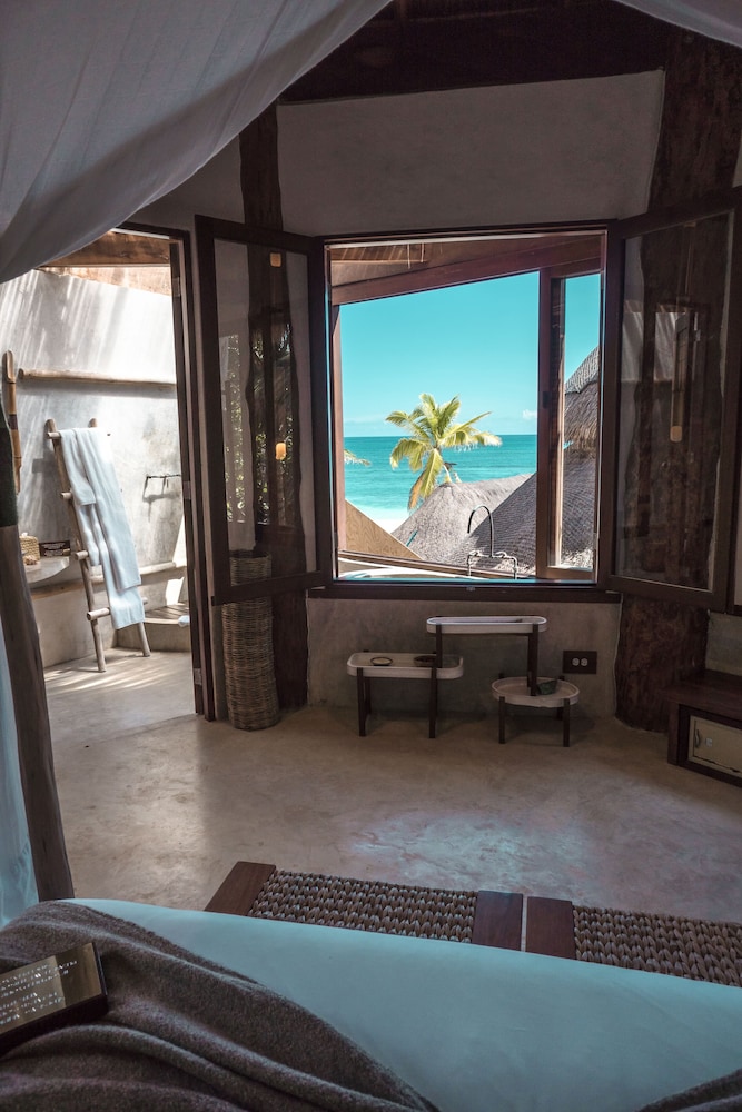 Delek Tulum — Hotel rooms in Tulum, Quintana Roo