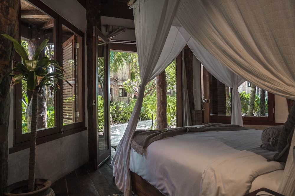 Delek Tulum — Hotel rooms in Tulum, Quintana Roo