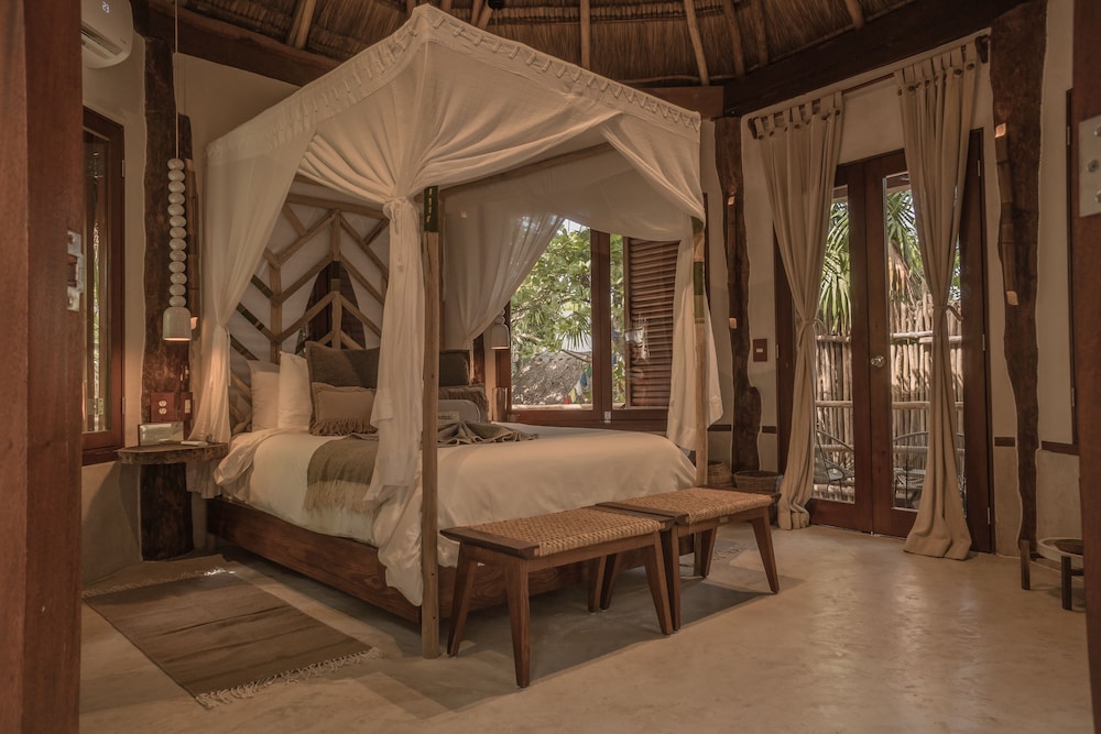 Delek Tulum — Hotel rooms in Tulum, Quintana Roo