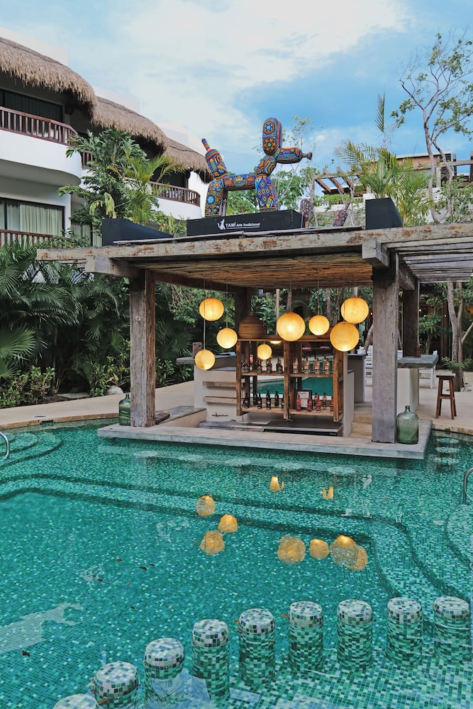 Aluna Resort Tulum — Swimming pool in Tulum, Quintana Roo