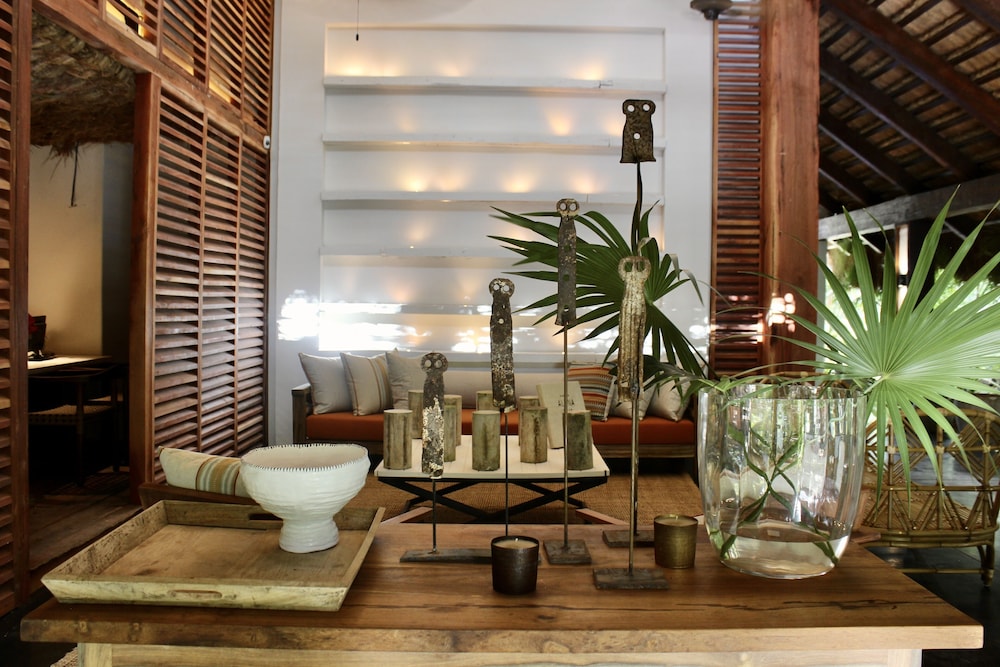 Aluna Resort Tulum — Hotel building in Tulum, Quintana Roo