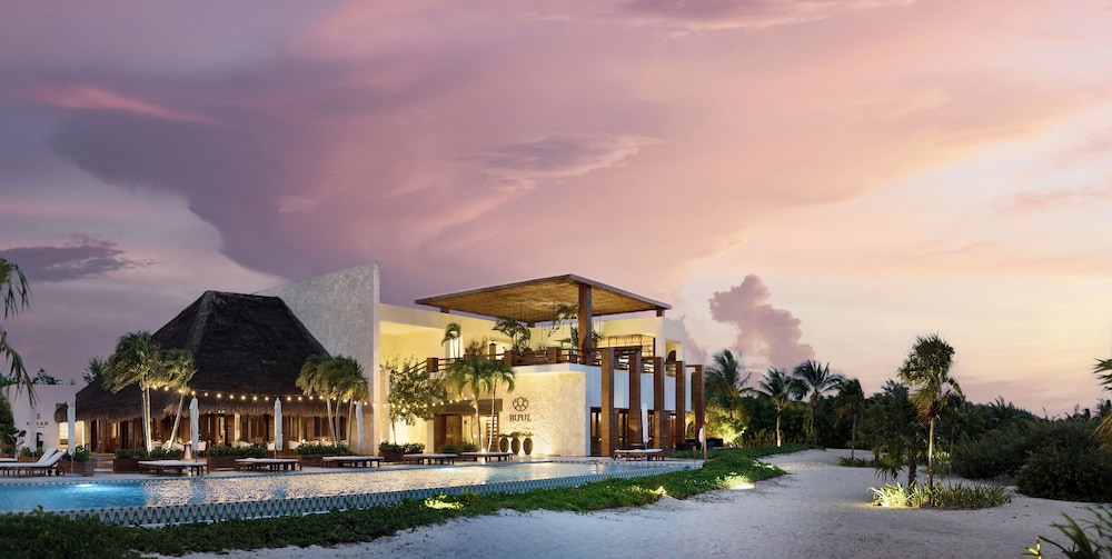 Chablé Maroma — Hotel building in Playa del Carmen, Quintana Roo