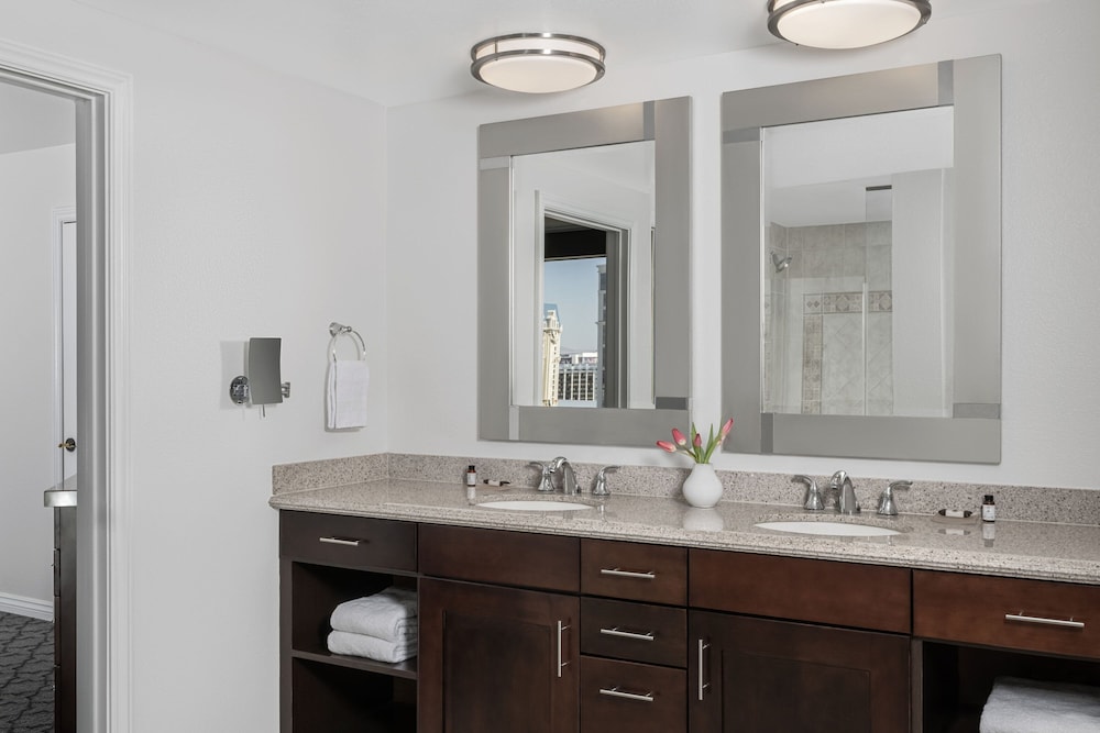 Marriott's Grand Chateau — Hotel rooms in Las Vegas, Nevada