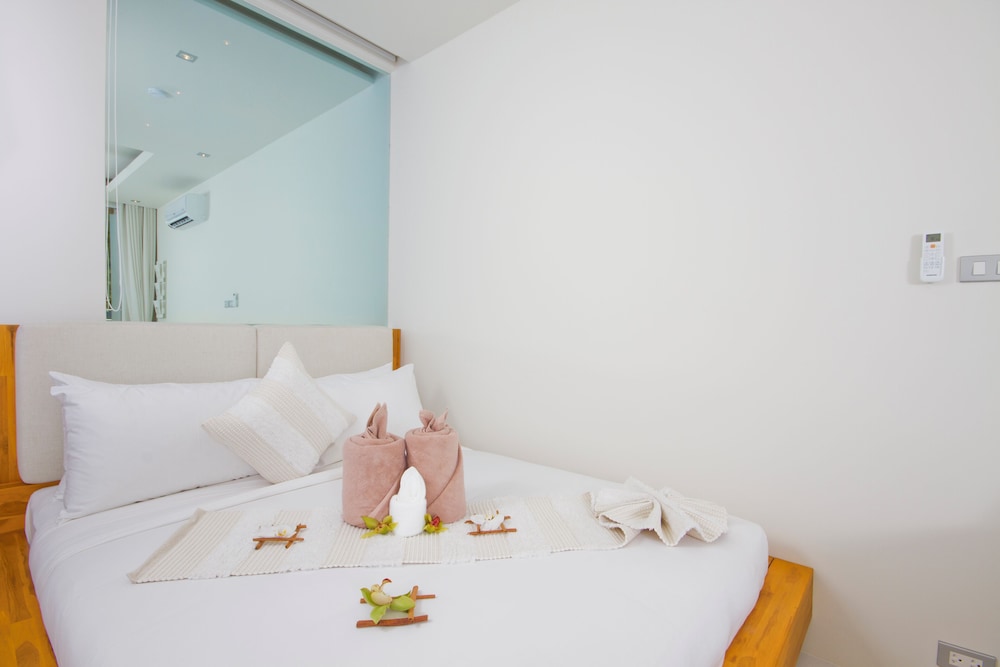 Chi Samui Resort — Hotel rooms in Bo Phut, Surat Thani