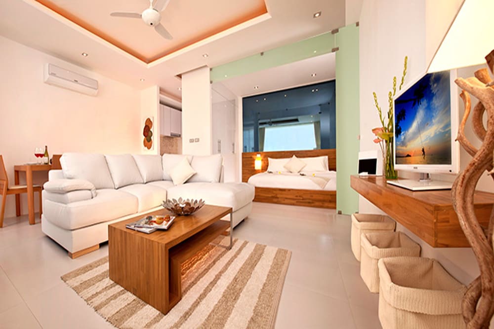 Chi Samui Resort — Hotel rooms in Bo Phut, Surat Thani